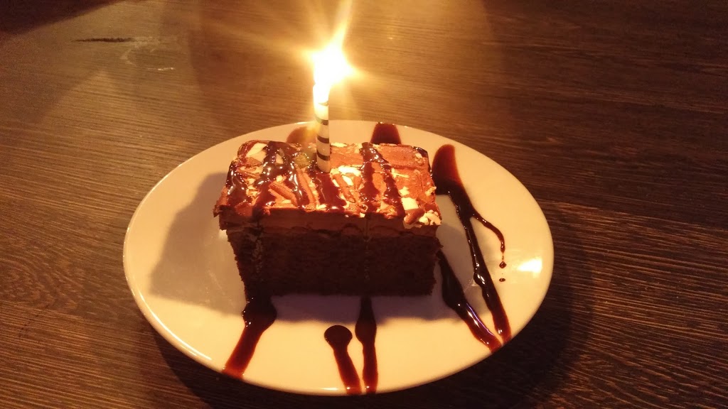 Sapphire Bistro | 201, 7500 120 St, Surrey, BC V3W 3N1, Canada | Phone: (778) 564-3666