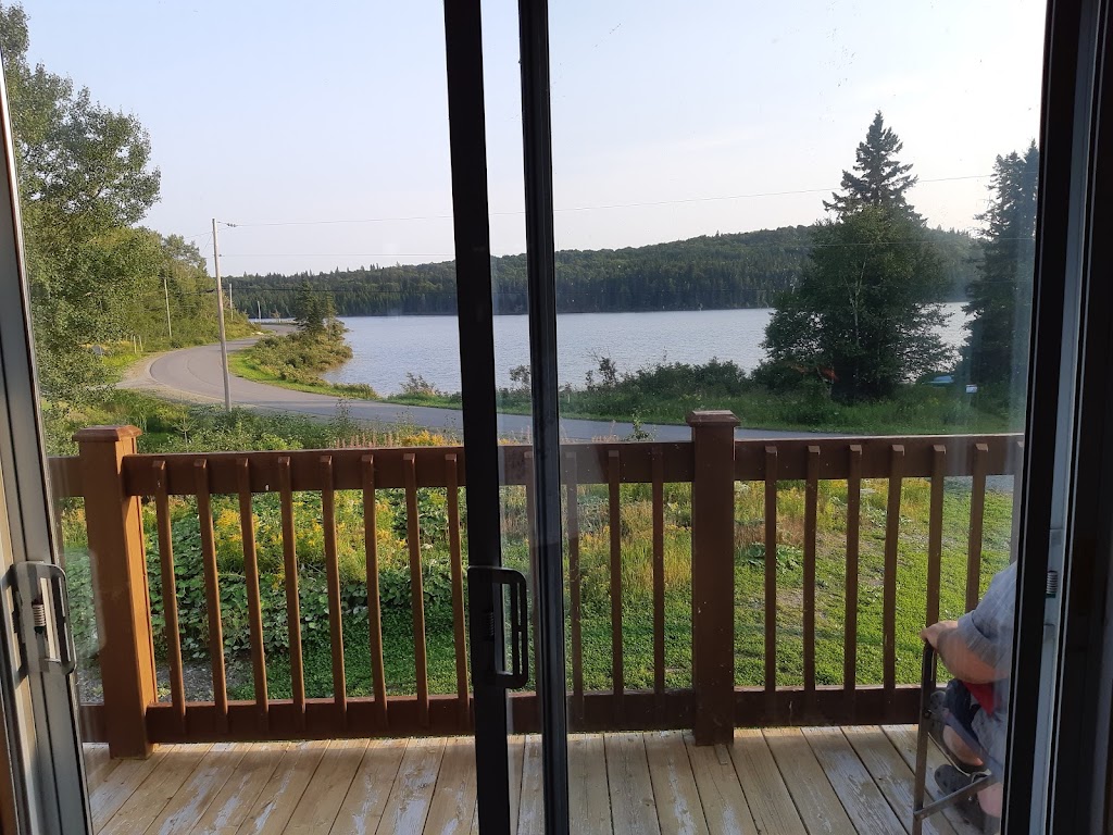 Villa Larose | 1280 Rte de Picard, Saint-Athanase, QC G0L 2L0, Canada | Phone: (418) 862-4444