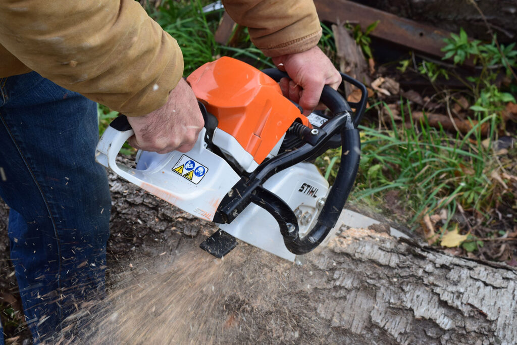 Ridgetop Tree Service | 385741 New Durham Rd, Burgessville, ON N0J 1C0, Canada | Phone: (519) 532-3613