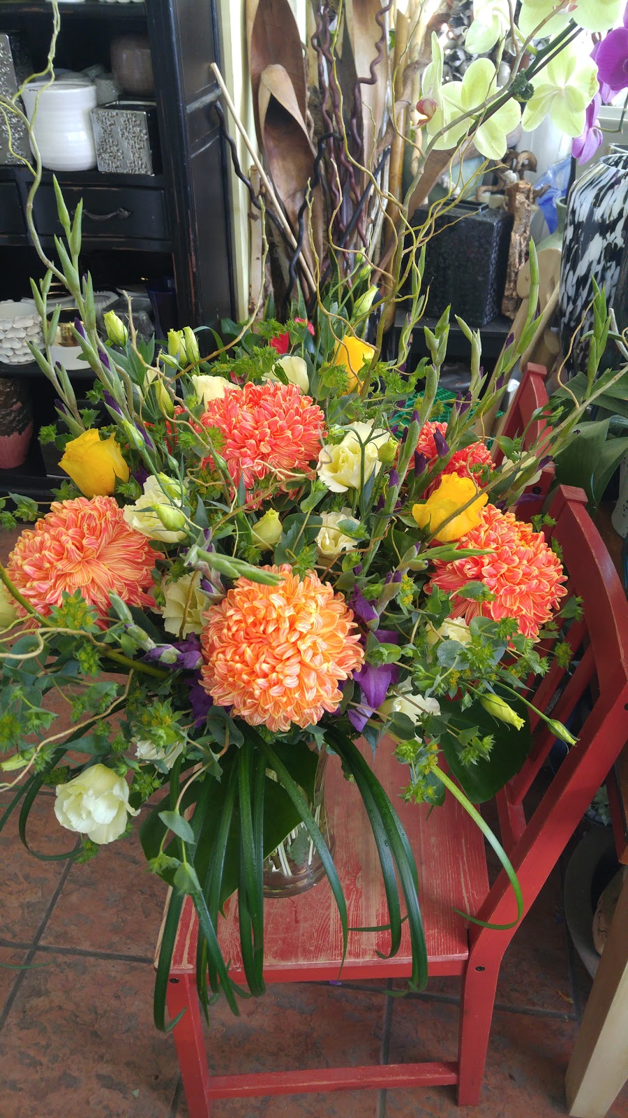 Paris Florists | 1500 Islington Avenue, Etobicoke, ON M9A 3L8 Islington Ave, Etobicoke, ON M9A 3L8, Canada | Phone: (416) 531-2211