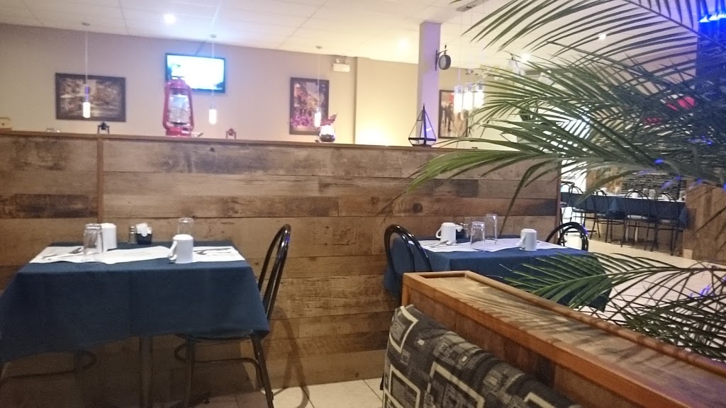 RESTAURANT LA FOURCHETTE | 600 Rue Saint Maurice, Trois-Rivières, QC G8V 1N1, Canada | Phone: (819) 693-7070