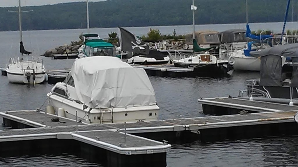 Tourist Centre Megantic Area | 5600 Rue Frontenac, Lac-Mégantic, QC G6B 1H5, Canada | Phone: (819) 583-5515