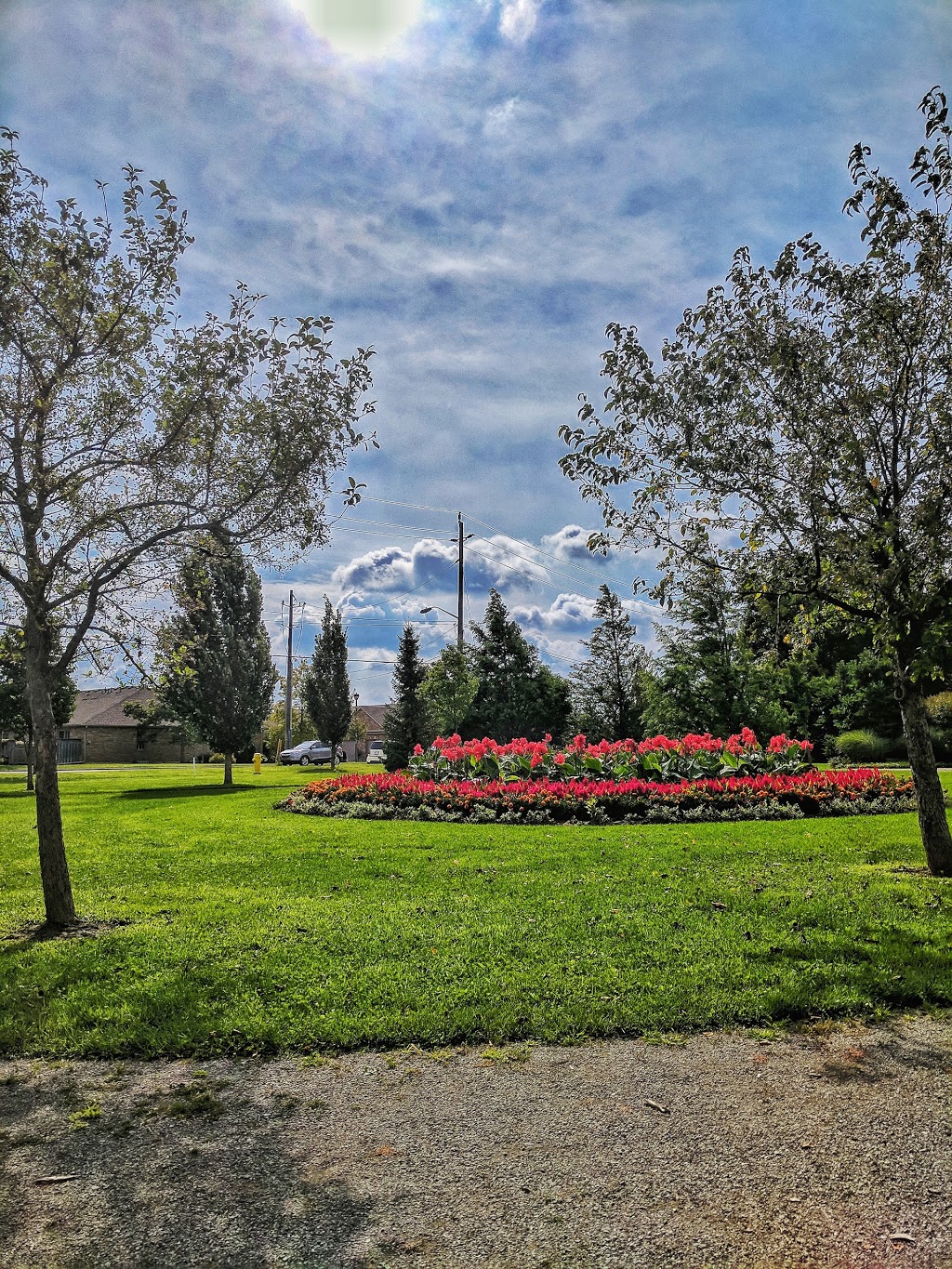 Fairview Crossing | 410 Fairview Dr, Brantford, ON N3R 2X8, Canada