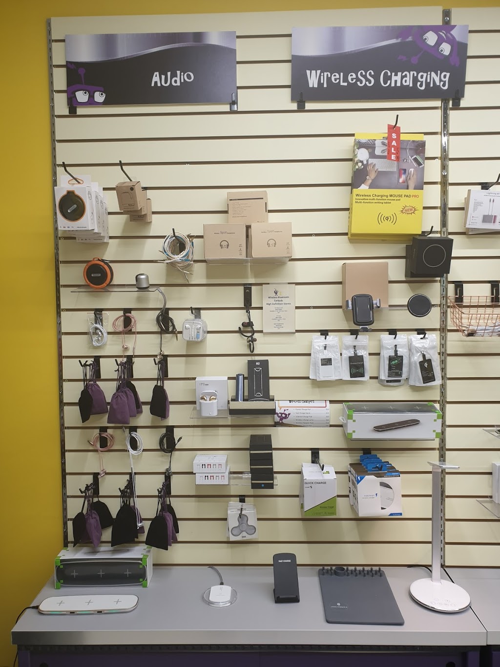 Zeekz Gizmoz and Gadgetz | Box 504, 260300 Writing Creek Cres j29, Rocky View No. 44, AB T4A 0X8, Canada | Phone: (403) 912-2882