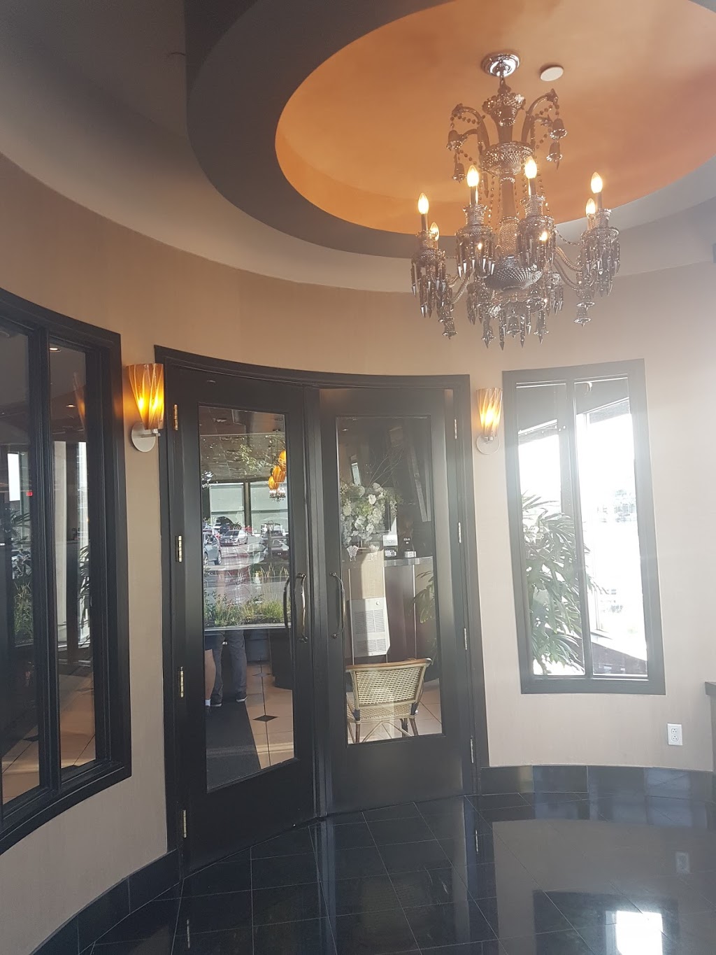 Elixor Laval | 1795 Avenue Pierre-Péladeau, Laval, QC H7T 2Y5, Canada | Phone: (450) 687-6877