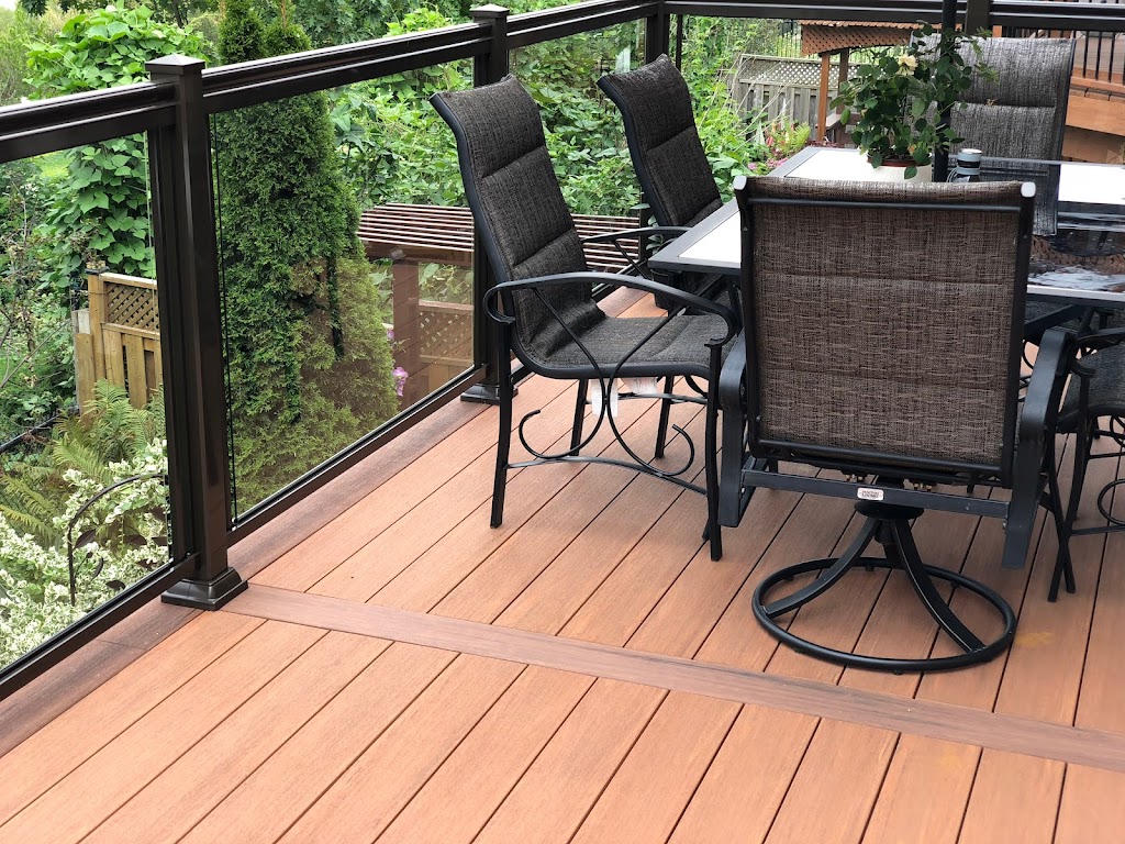 Barrie Deck Builders | 320 Bayfield St #45, Barrie, ON L4M 3C1, Canada | Phone: (705) 467-0629
