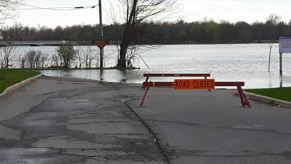 Municipal Boat Launch | 400 Lake Ave W, Carleton Place, ON K7C 3V5, Canada