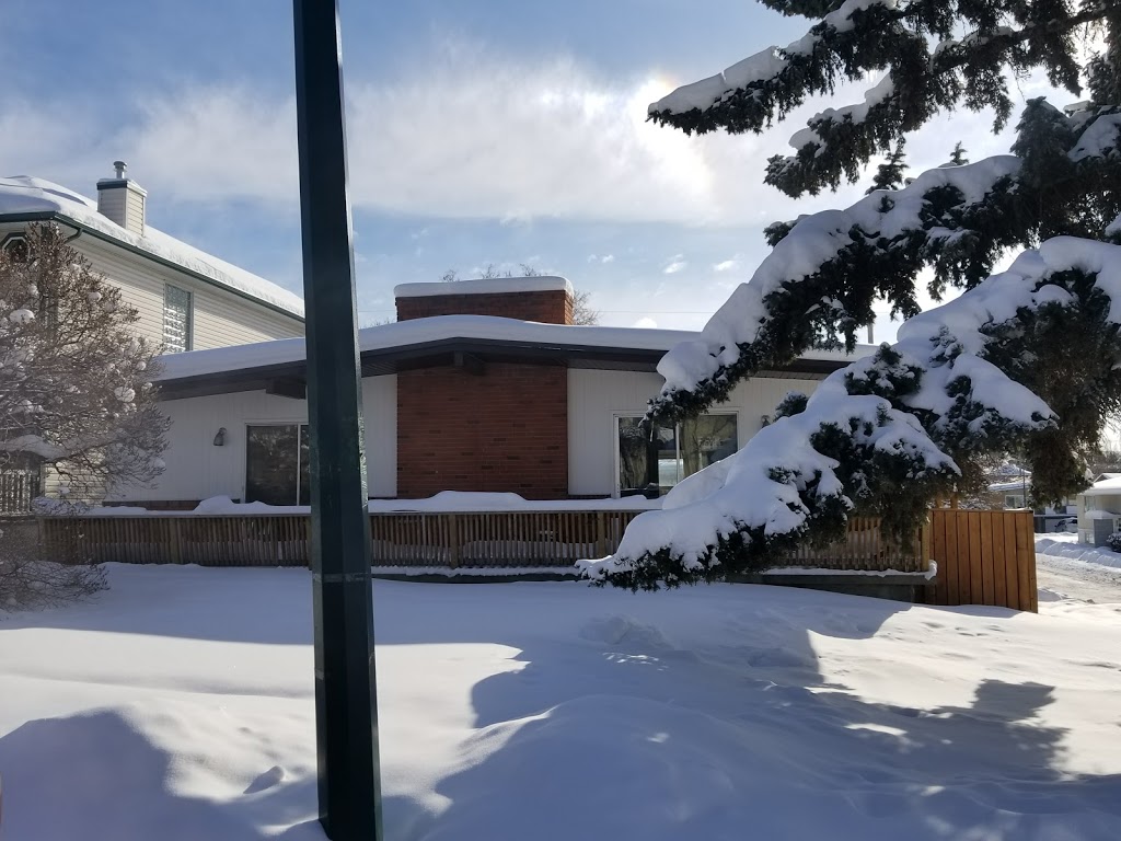 Windsor Park | 5304 6 St SW, Calgary, AB T2V 1E1, Canada | Phone: (403) 268-2489