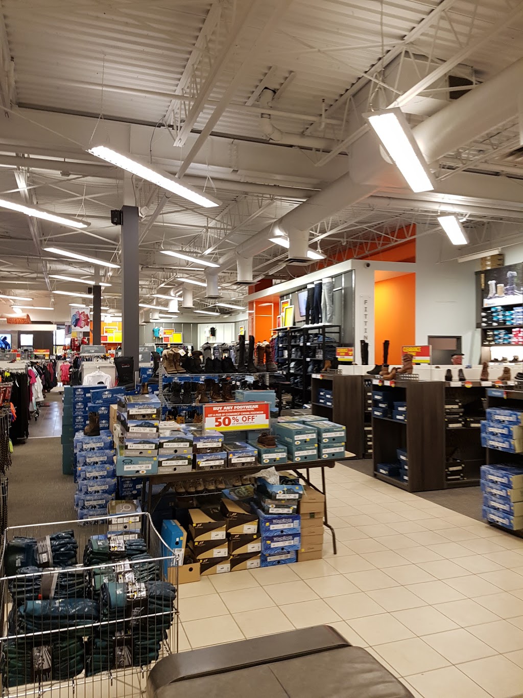 Marks | White Oaks Square, 12222 137 Ave NW Unit 121, Edmonton, AB T5L 4X5, Canada | Phone: (780) 478-6681
