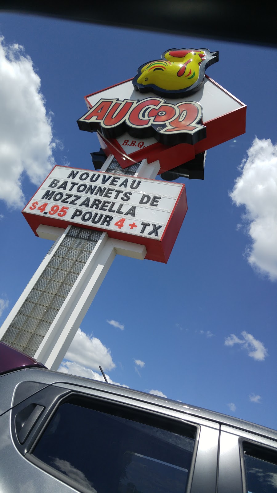 Au Coq | 2370 Chemin Gascon, Terrebonne, QC J6X 3A5, Canada | Phone: (450) 964-4419