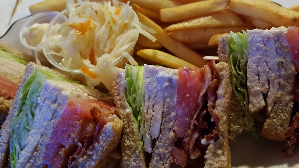 Hi-Lite Restaurant | 4524 Queen St, Niagara Falls, ON L2E 2L5, Canada | Phone: (905) 356-8682