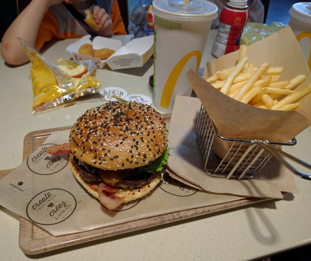 McDonalds | 6210 Rochdale Blvd, Regina, SK S4X 4K8, Canada | Phone: (306) 775-0256