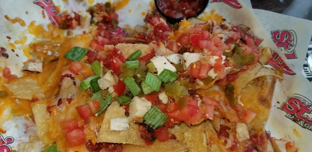 St. Louis Bar & Grill | 78 Dufferin St Unit C, Perth, ON K7H 3A7, Canada | Phone: (613) 466-0286