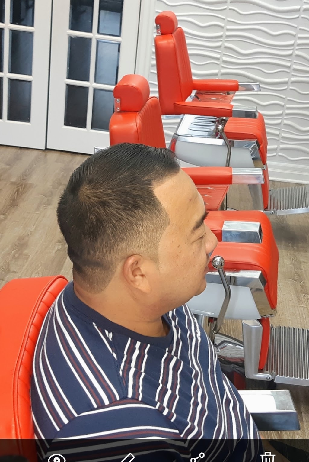 SAFARI BARBERSHOP | 945 Lakeshore Rd E, Mississauga, ON L5E 1E3, Canada | Phone: (905) 271-0999