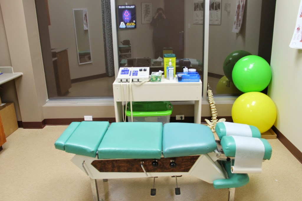 Georgina Chiropractic | 702 The Queensway S Unit #1, Keswick, ON L4P 4C9, Canada | Phone: (905) 535-4555