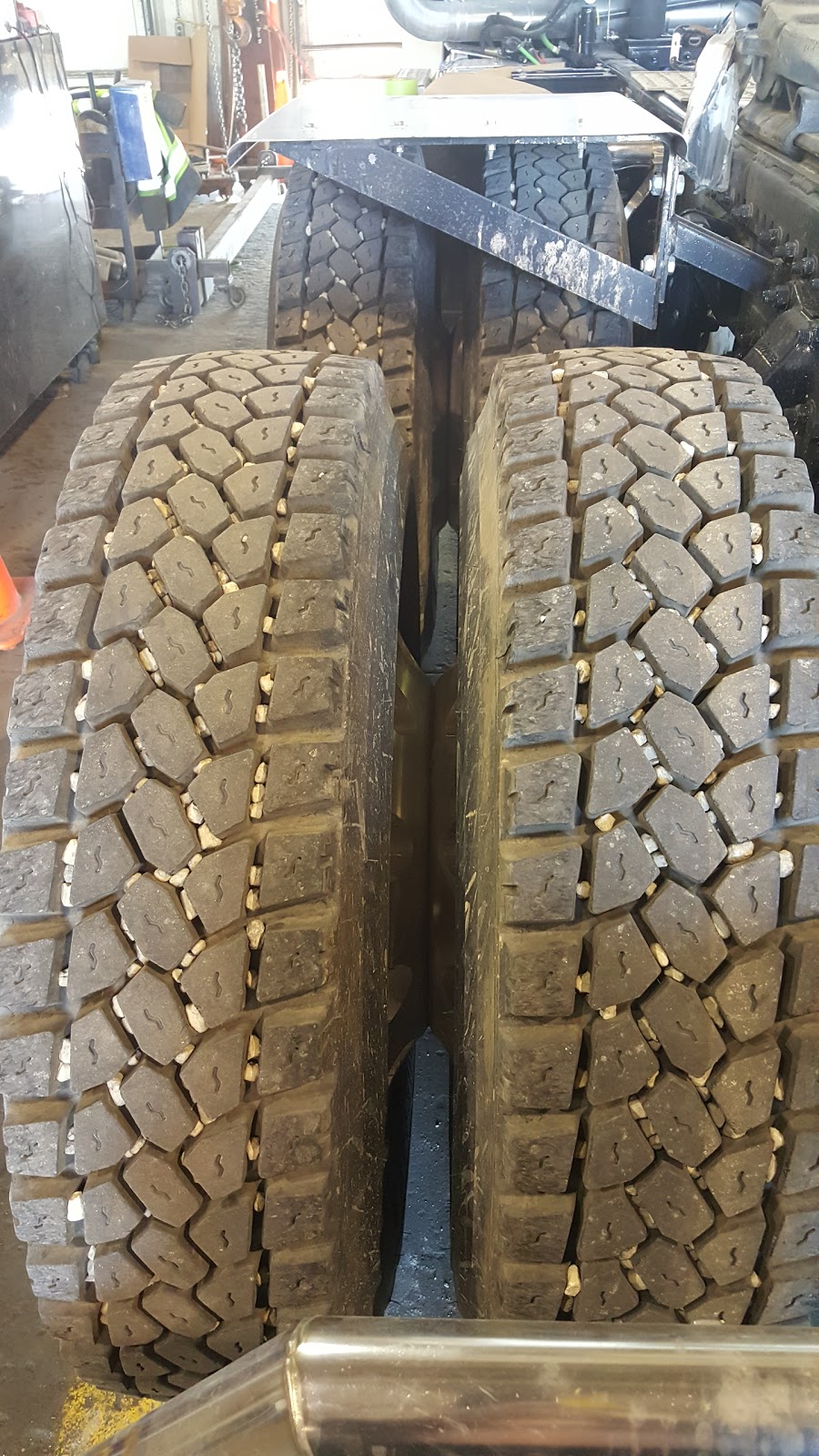 FLEET BRAKE | 540 Oak Point Hwy, Winnipeg, MB R3C 2E6, Canada | Phone: (204) 632-5184