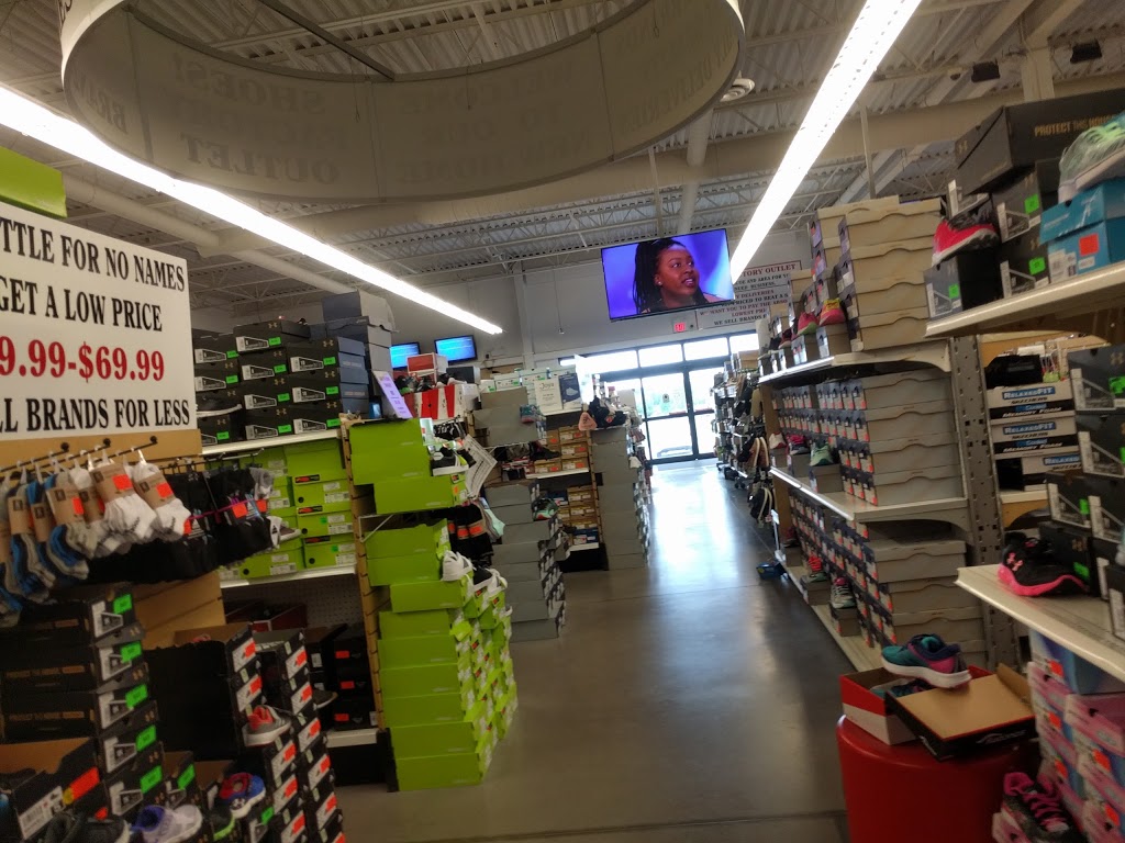 SmartCentres Simcoe | 160 Queensway East, Simcoe, ON N3Y 0A8, Canada | Phone: (905) 760-6200