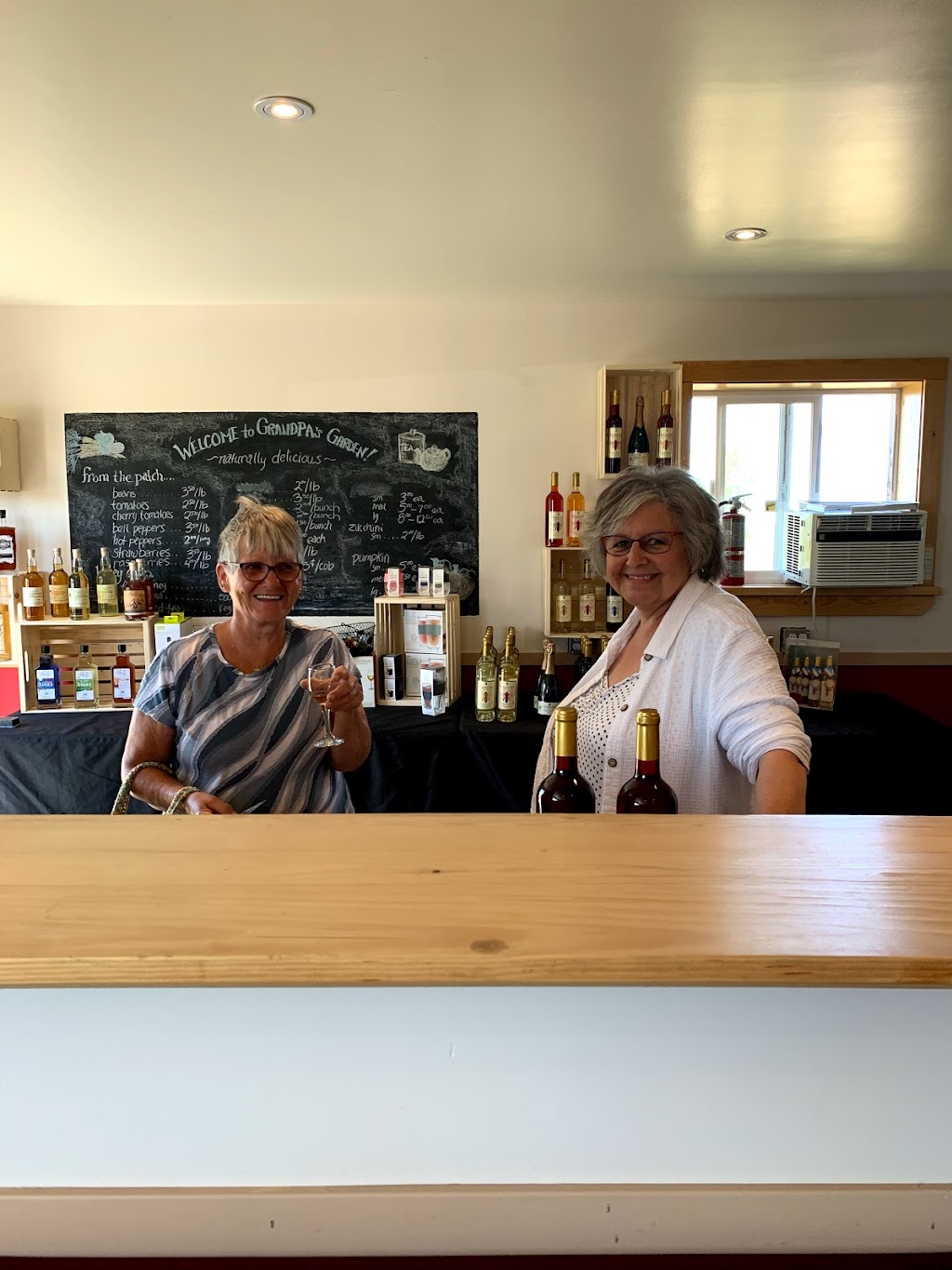 Prairie Bee Meadery | C43W+VF, Caron, SK S0H 0R0, Canada | Phone: (306) 692-6323