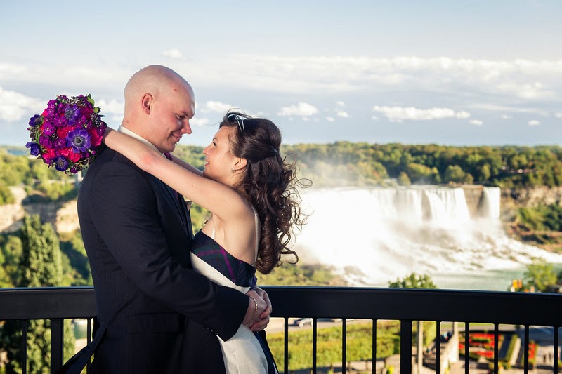 Weddings Tied With Lace: Planning & Design | 3920 Main St, Niagara Falls, ON L2G 6B6, Canada | Phone: (905) 329-3219