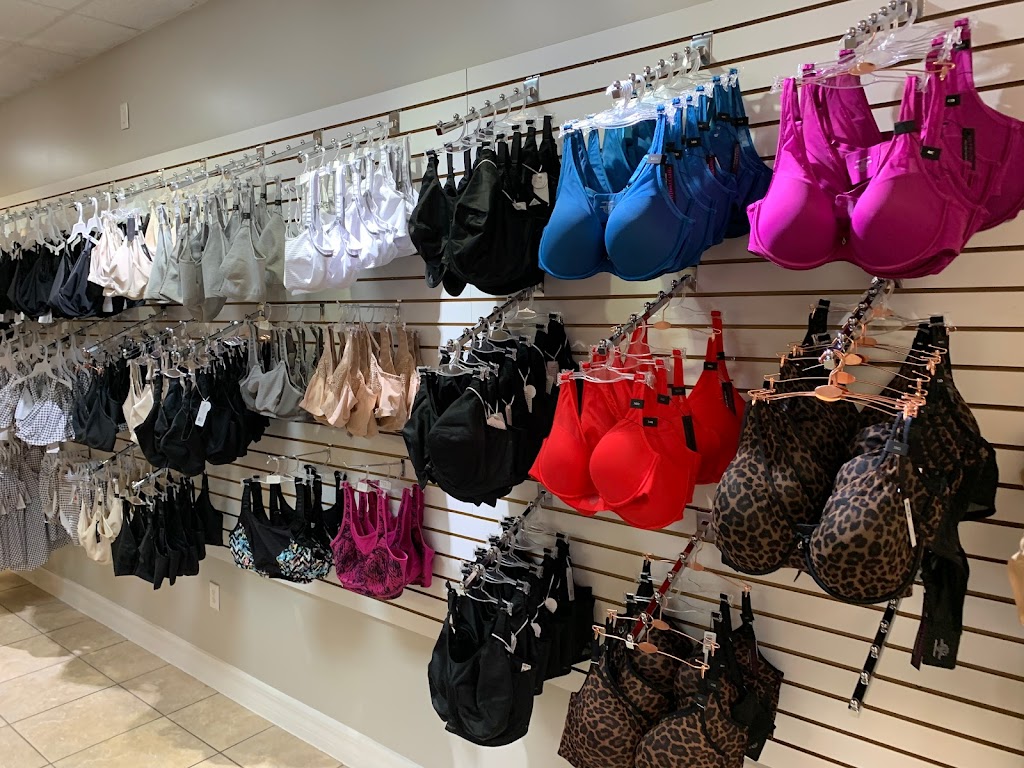 Bra Fitters | 2880 King St E, Kitchener, ON N2A 1A7, Canada | Phone: (519) 954-0420