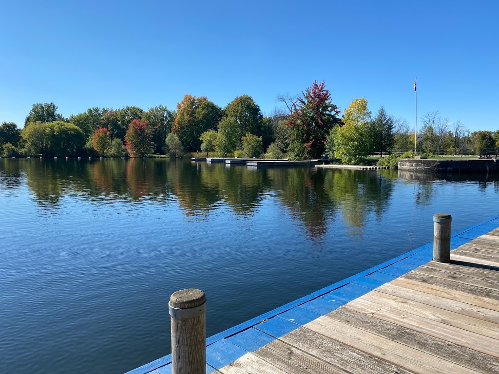 Long Island Locks - Parking | Nicolls Island Rd, Manotick, ON K4M 0E2, Canada | Phone: (403) 389-1387