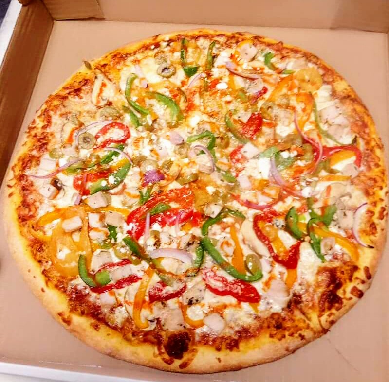 Everest Pizza | 2310 Eglinton Ave E, Scarborough, ON M1K 2M2, Canada | Phone: (416) 236-0000