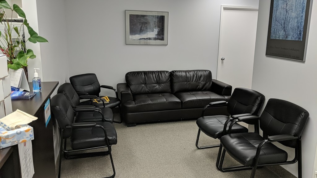 Randall Osuch | 3034 Palstan Rd, Mississauga, ON L4Y 2Z6, Canada | Phone: (905) 270-8652