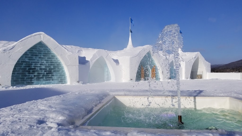 Hôtel de Glace | 1860 Boulevard Valcartier, Saint-Gabriel-de-Valcartier, QC G0A 4S0, Canada | Phone: (418) 844-2200
