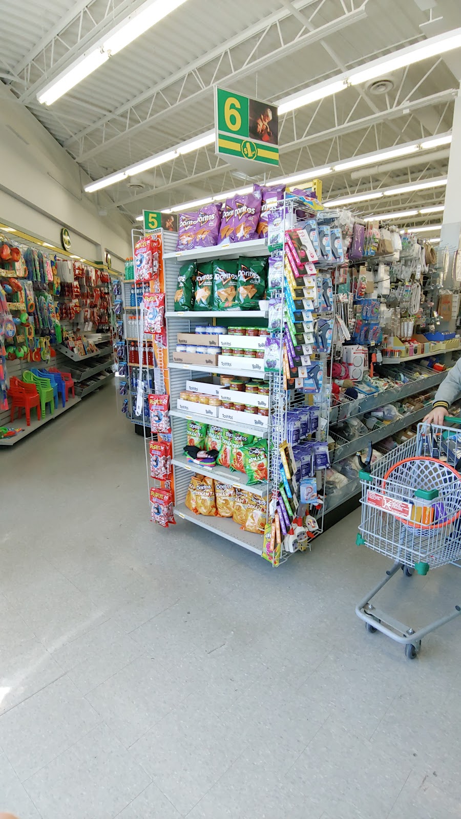Dollarama | 1620-1624 Wilson Avenue York Sheridan Mall, North York, ON M3L 1B2, Canada | Phone: (416) 245-4220