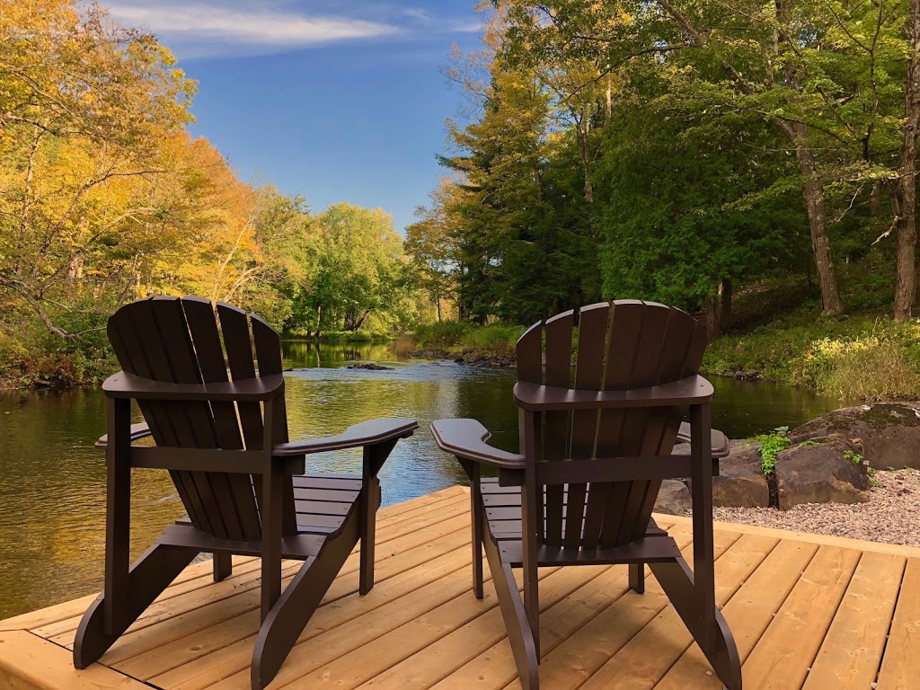 Black River Retreat | 107939a Hwy#7, Tweed, ON K0K 3J0, Canada | Phone: (613) 243-7711