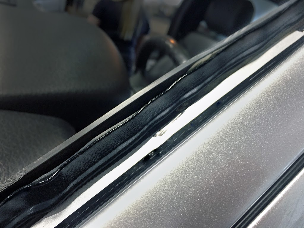 Windshield Surgeons Auto Glass | 1725 32 Ave NE, Calgary, AB T2E 7C8, Canada | Phone: (403) 291-0800