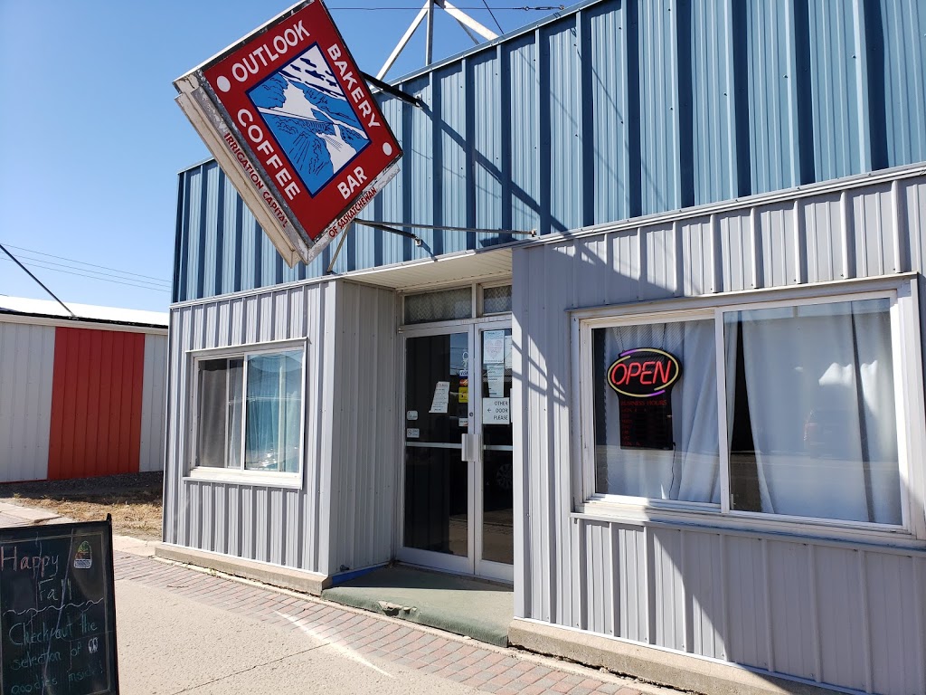 Outlook Bakery | 226 Franklin St, Outlook, SK S0L 2N0, Canada | Phone: (306) 867-1444