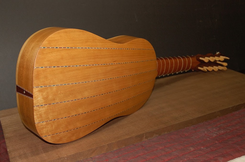 Claude Guibord, Luthier | 10397 Rue Cartier, Montréal, QC H2B 2B5, Canada | Phone: (514) 383-1357