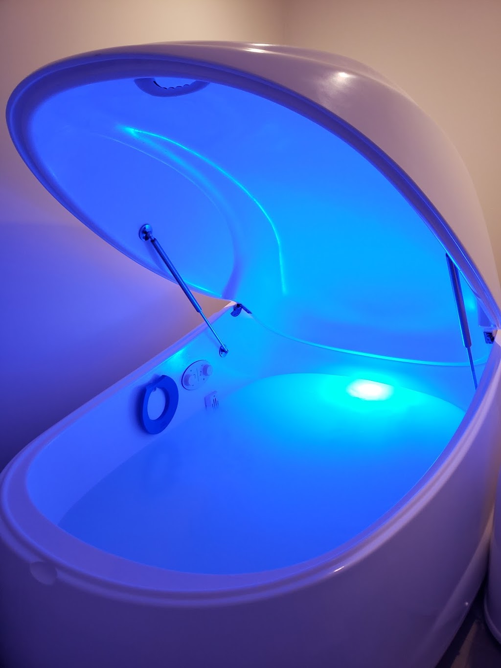 Soul Float | 1851 Sirocco Dr SW #108, Calgary, AB T3H 4R5, Canada | Phone: (403) 460-2705
