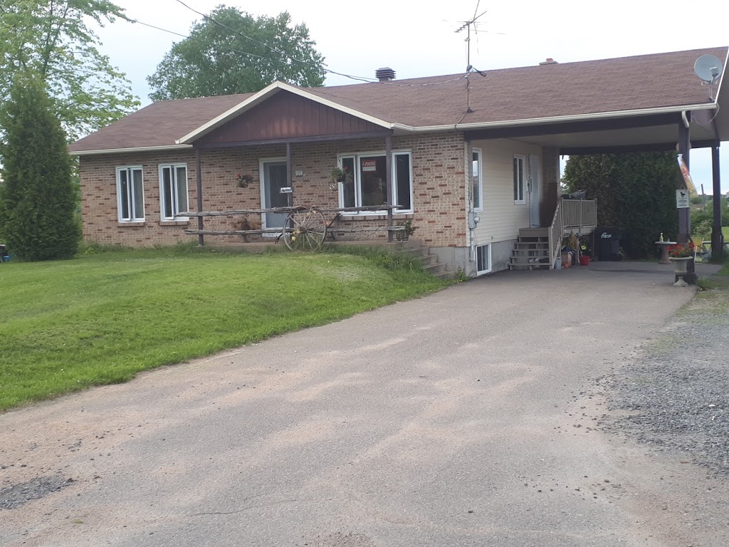 Mario Charest | 501 Chemin Haut du Lac S, Saint-Tite, QC G0X 3H0, Canada | Phone: (418) 365-6340