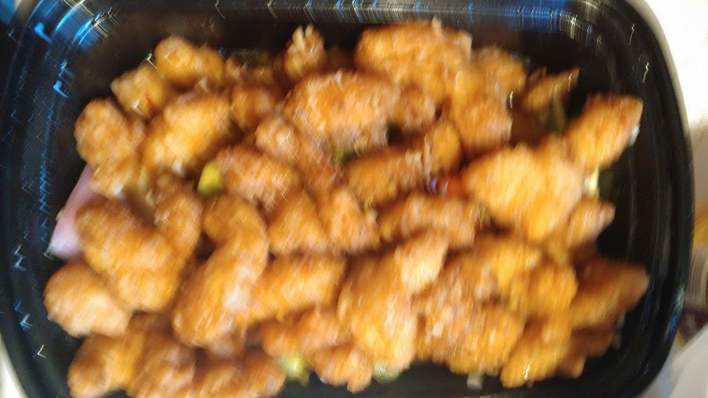 A-1 Chinese Restaurant | 53 McNaughton Av, Wallaceburg, ON N8A 1R7, Canada | Phone: (519) 628-5285