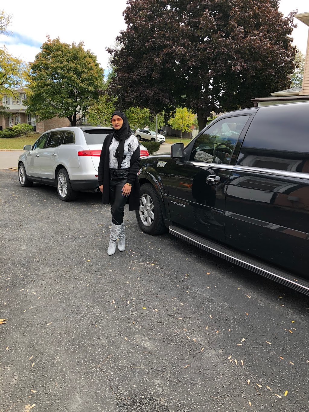 luxury stretch limo | 2480 New Providence St, Oshawa, ON L1L 0C1, Canada | Phone: (416) 834-6603