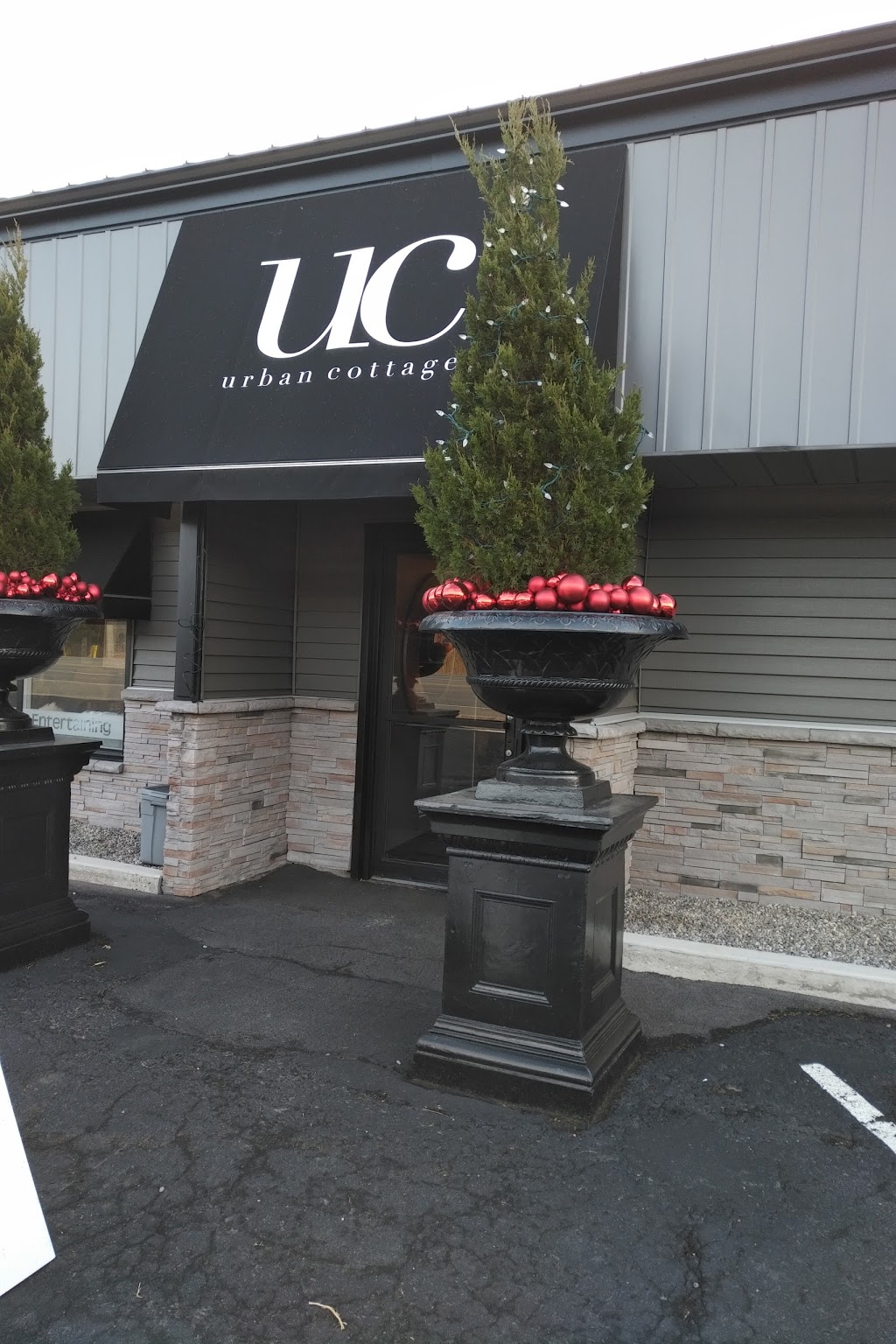 Urban Cottage | 2 McBay Rd, Brantford, ON N3T 5L4, Canada | Phone: (519) 720-6777