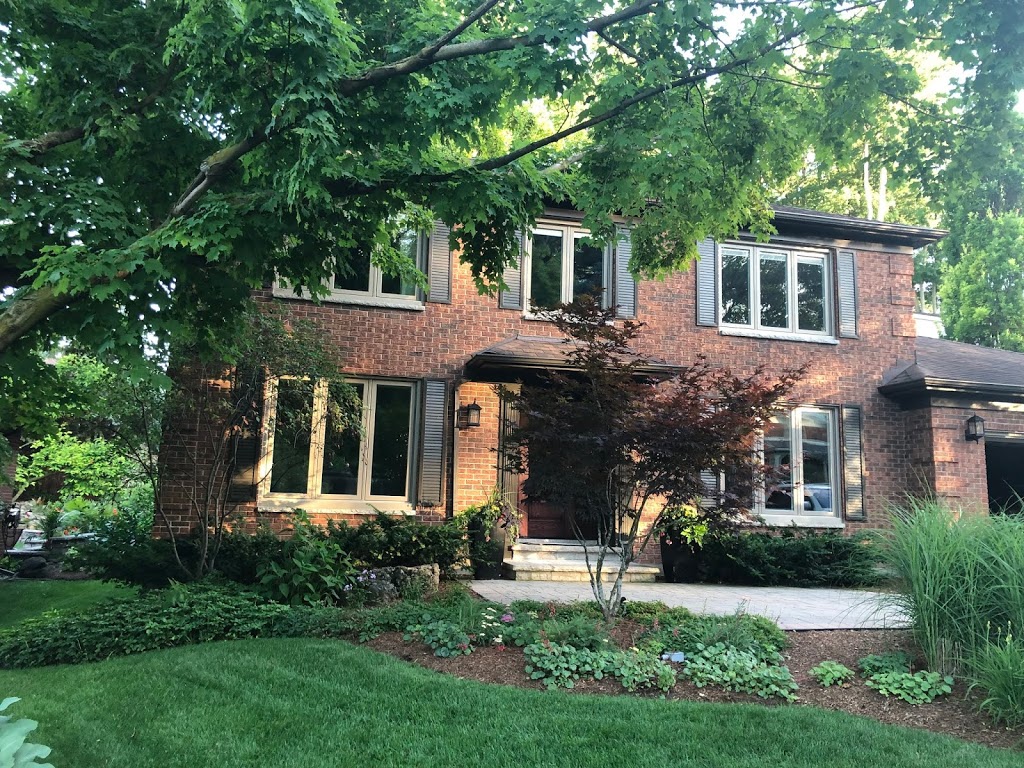 Chris Bradley Landscape Group Ltd | 34 Hearn Ave, Guelph, ON N1H 5Y4, Canada | Phone: (519) 837-0109