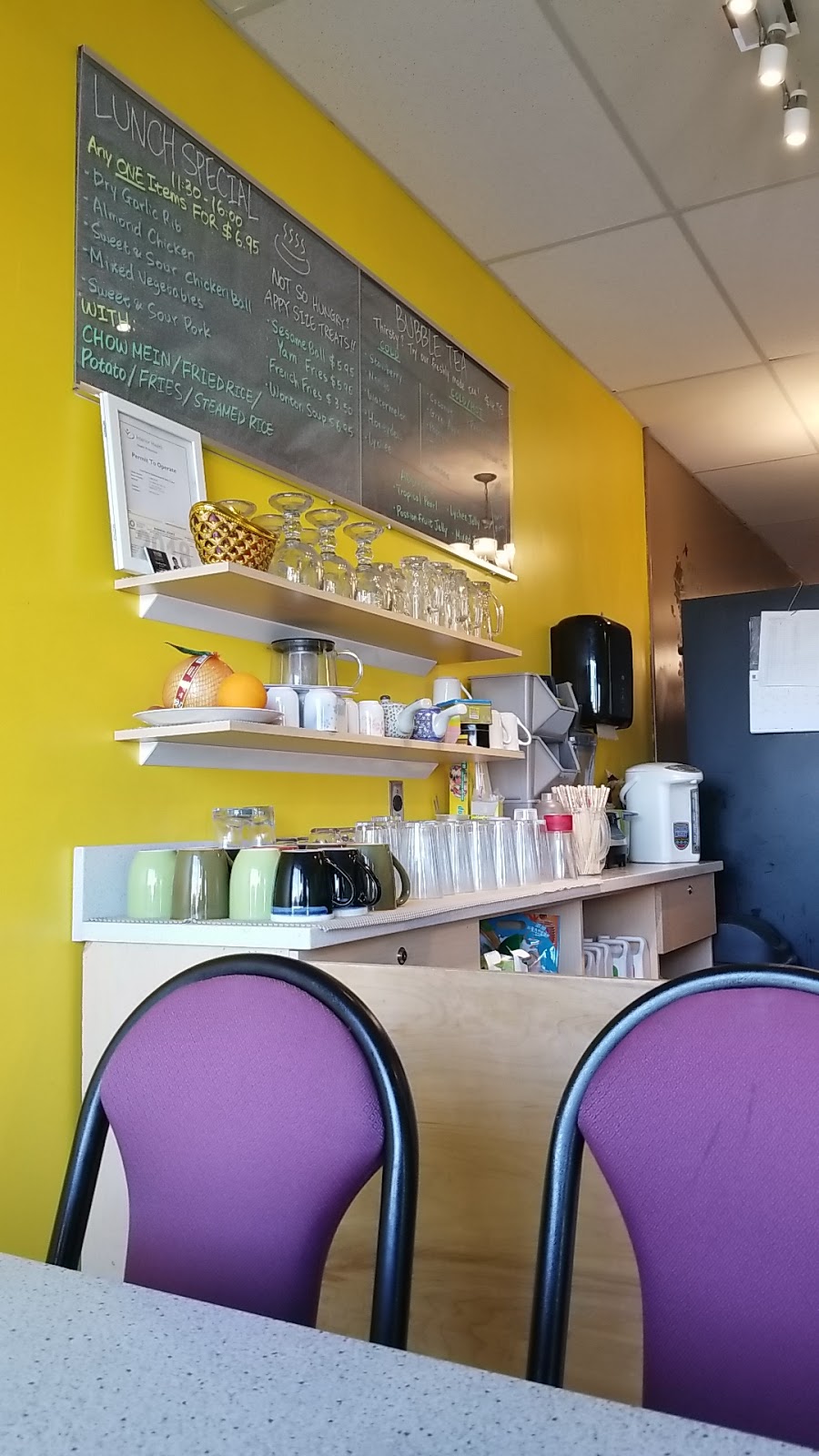 Yumi Bistro and Take Out | 1155 K. L. O. Rd, Kelowna, BC V1Y 4X6, Canada | Phone: (778) 478-2229