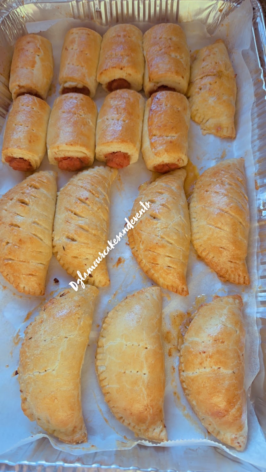 Dglamourcakesandevents | 177 Edgevalley Rd, London, ON N5V 0C5, Canada | Phone: (905) 781-9529