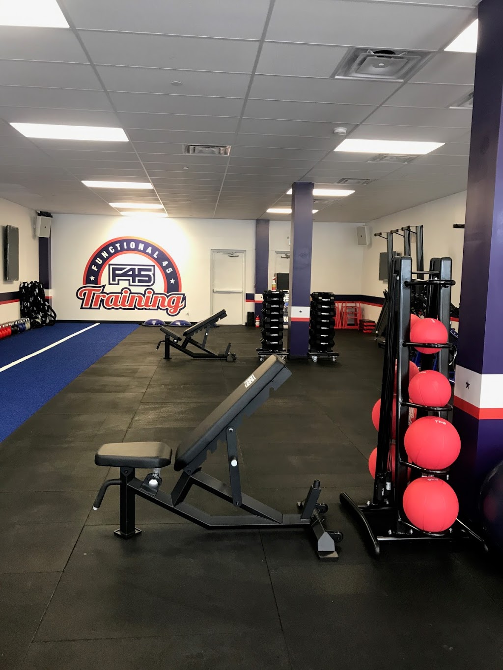 F45 Pickering Central | 1101 Kingston Rd, Pickering, ON L1V 1B5, Canada | Phone: (647) 362-8753