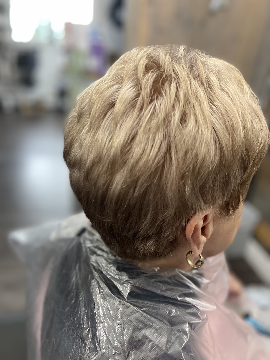 Dreams Come True Hair Salon | 156 Southdale Ave, Charlottetown, PE C1A 6Z7, Canada | Phone: (902) 940-0790