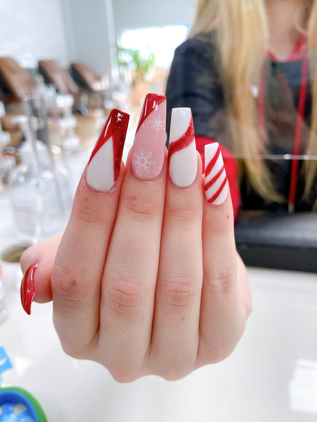 Galleria Nails and Spa Eyelashes | 438 McNeely Ave #2B, Carleton Place, ON K7C 0A6, Canada | Phone: (613) 253-0388
