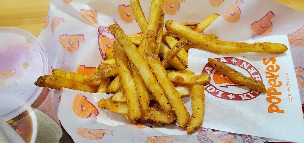 Popeyes Louisiana Kitchen | 1448 Lawrence Ave E, Scarborough, ON M4A 2V6, Canada | Phone: (647) 348-6644