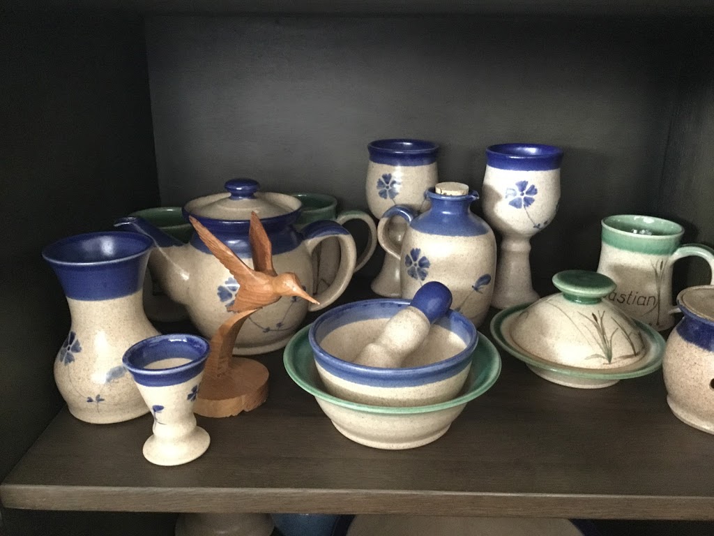 Big Bend Pottery | 508 Lacroix Bay Rd, Westmeath, ON K0J 2L0, Canada | Phone: (613) 587-4403