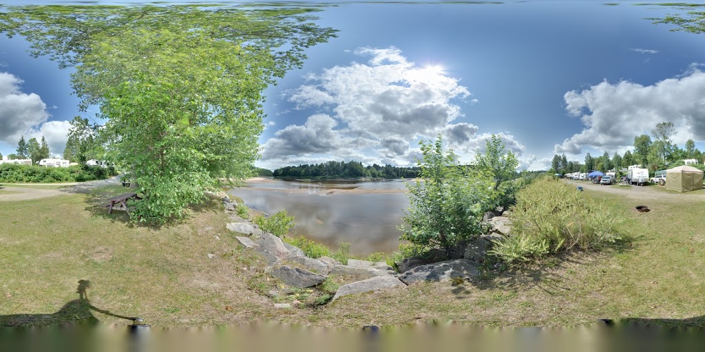Iroquois Falls Campground | 36 Rue du Camping, Labelle, QC J0T 1H0, Canada | Phone: (819) 686-2337
