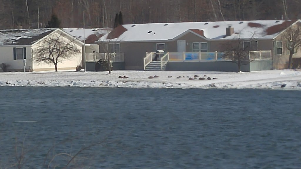 The Lakes | 5901 Lapeer Rd, Smiths Creek, MI 48074, USA | Phone: (810) 966-8000