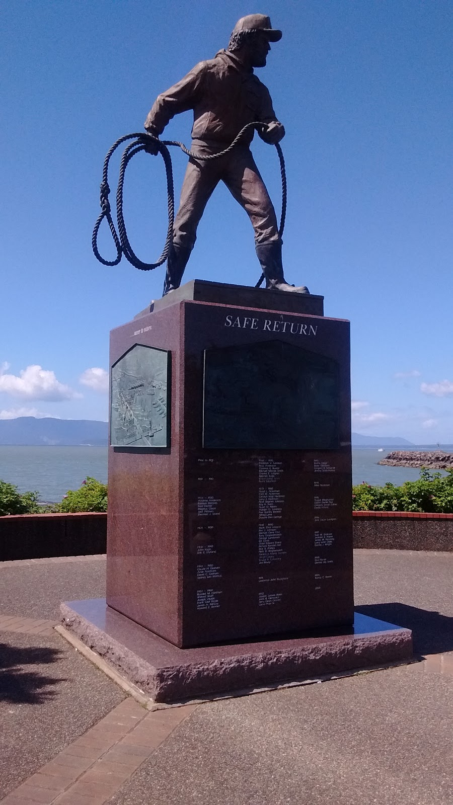 Fishermans Memorial | 2600 N Harbor Loop Dr, Bellingham, WA 98225, USA