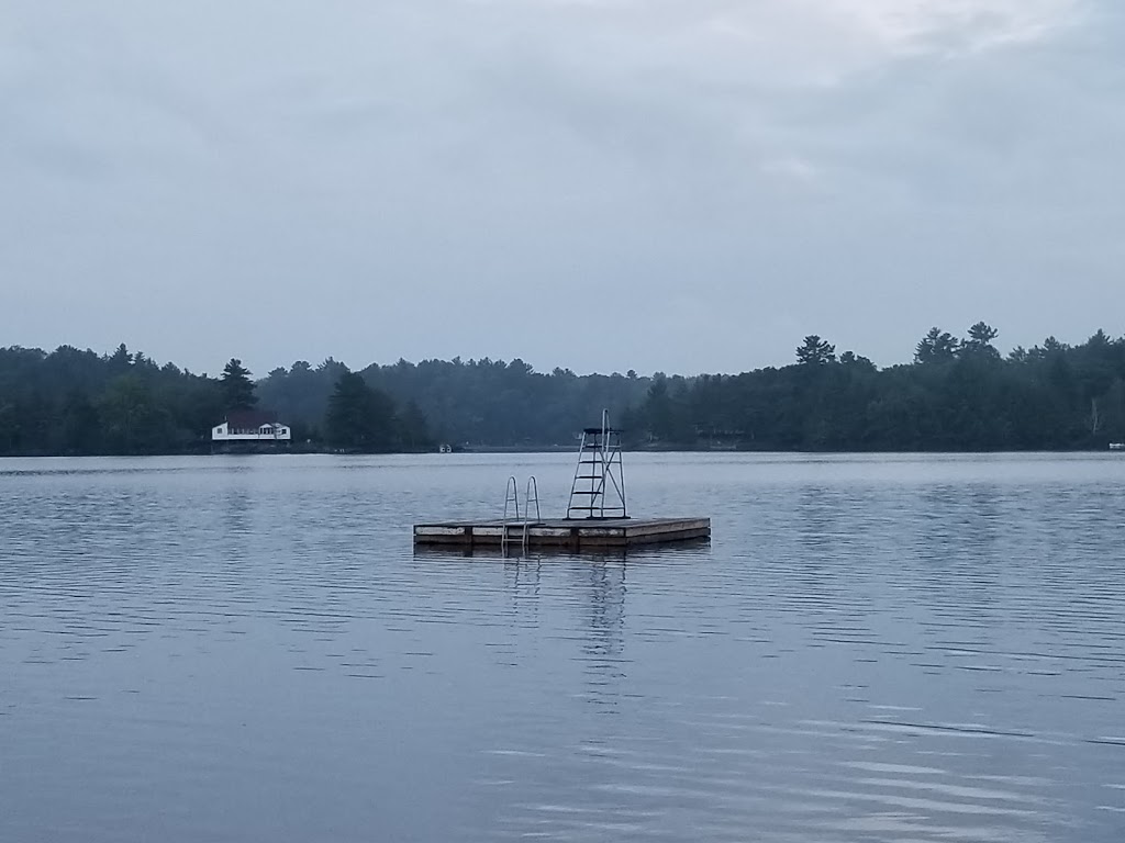 Trafalgar Bay Cottages 1113 Moon River Rd, Bala, ON P0C 1A0, Canada